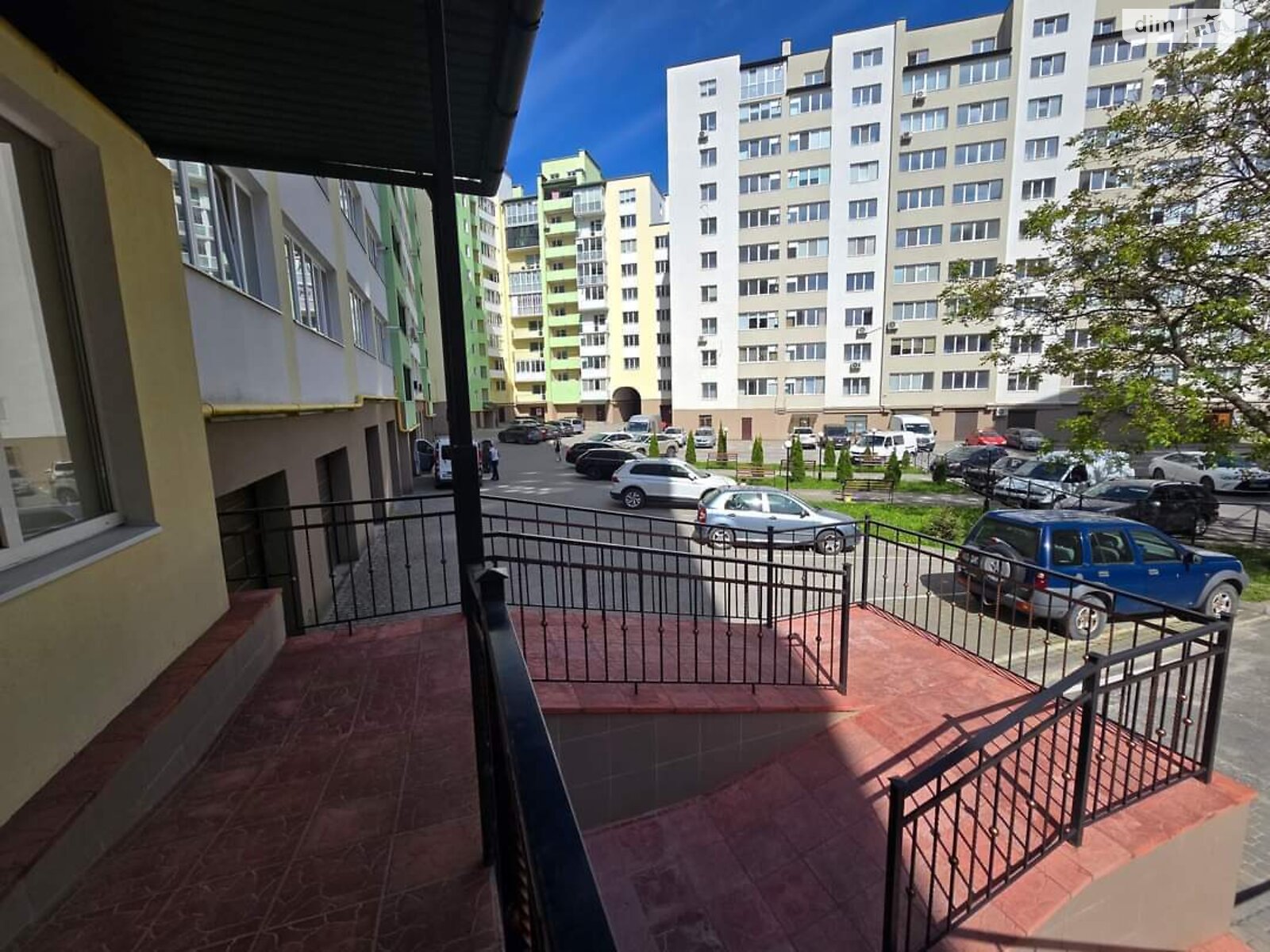 Продаж двокімнатної квартири в Тернополі, на вул. Рєпіна, район Канада фото 1 Продаж двокімнатної квартири в Тернополі, на вул. Рєпіна, район Канада фото 1