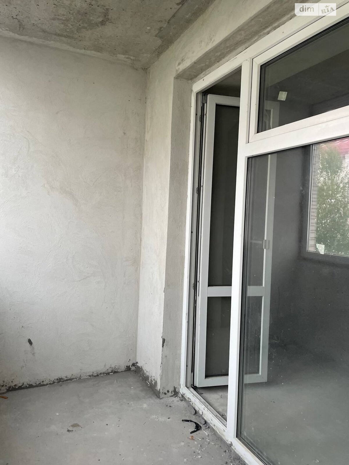 Продажа трехкомнатной квартиры в Тернополе, на ул. Репина 34, район Канада фото 1 Продажа трехкомнатной квартиры в Тернополе, на ул. Репина 34, район Канада фото 1