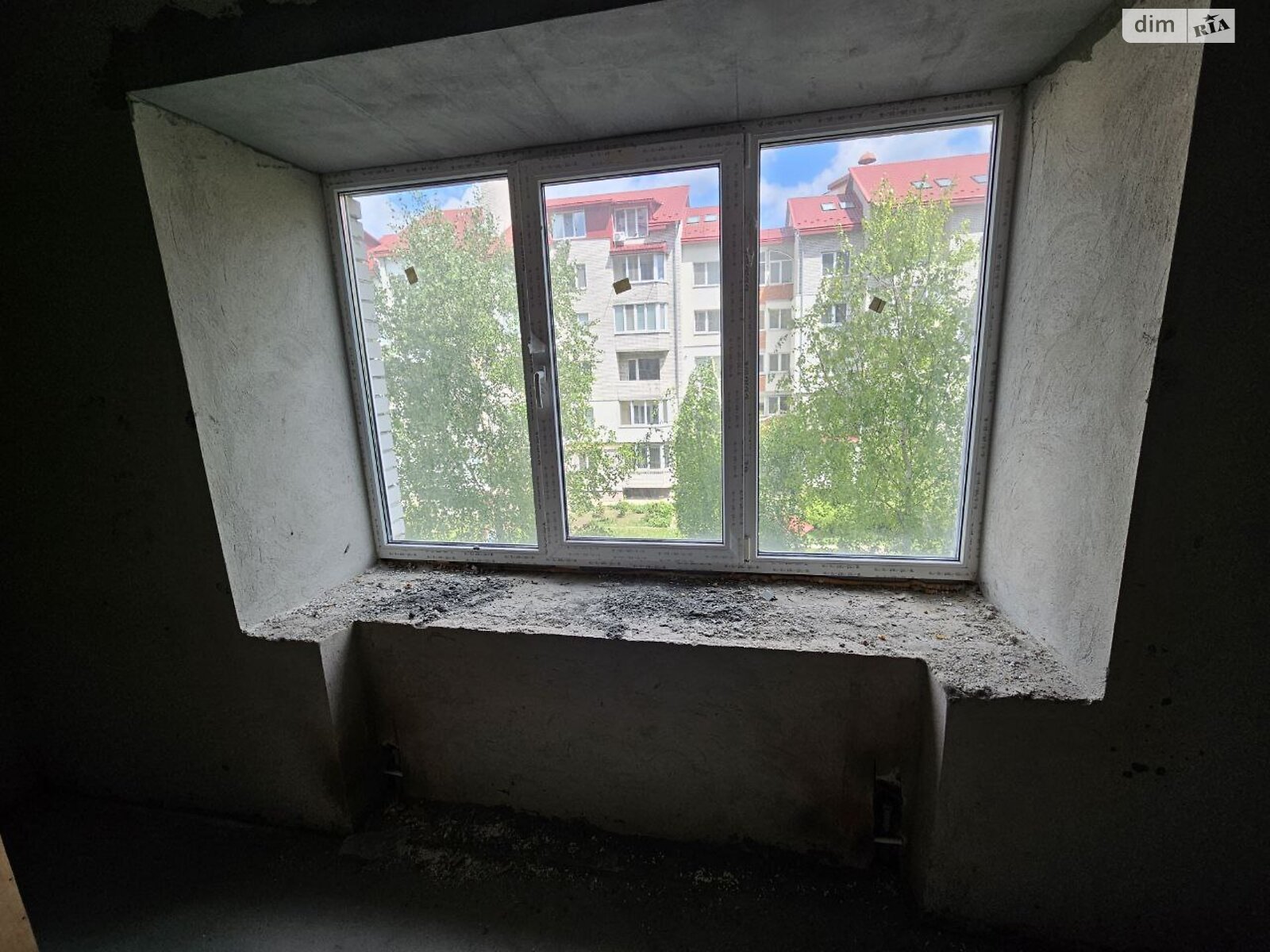 Продаж трикімнатної квартири в Тернополі, на вул. Рєпіна, район Канада фото 1 Продаж трикімнатної квартири в Тернополі, на вул. Рєпіна, район Канада фото 1