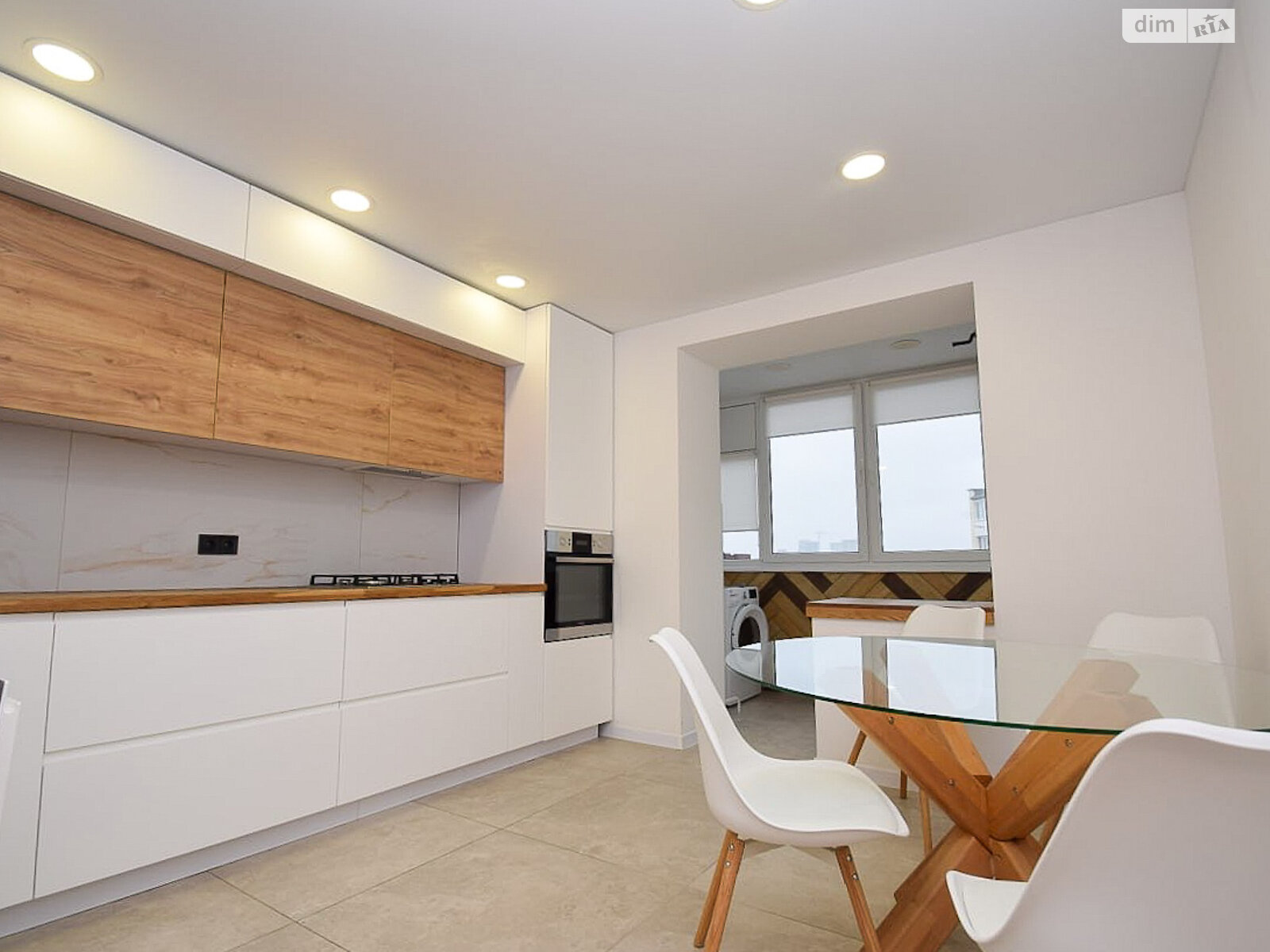 Продаж чотирикімнатної квартири в Тернополі, на вул. Рєпіна 36, район Канада фото 1