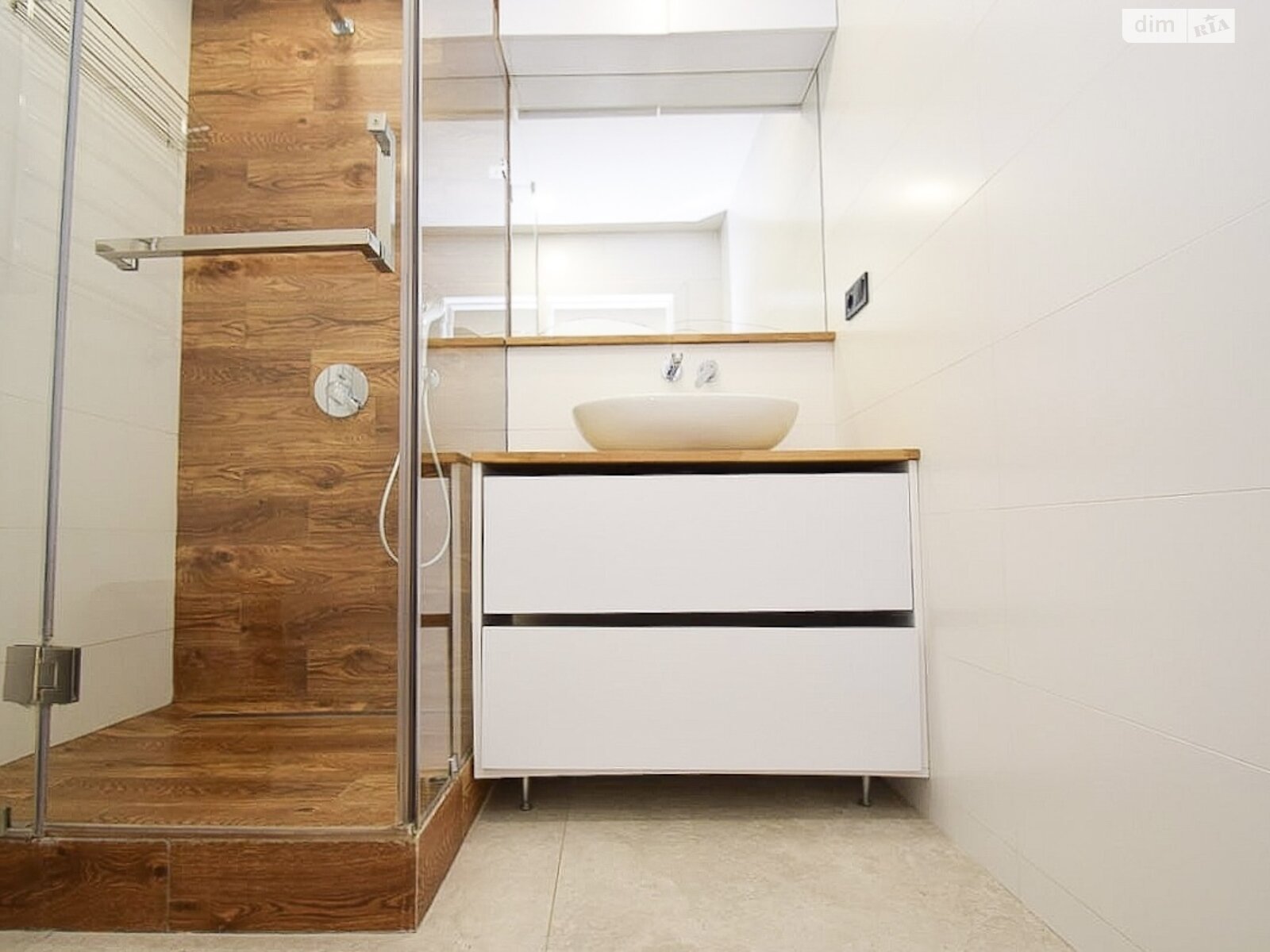 Продаж чотирикімнатної квартири в Тернополі, на вул. Рєпіна 36, район Канада фото 1