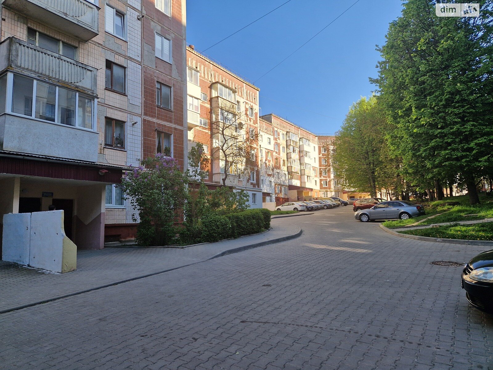 Продаж трикімнатної квартири в Тернополі, на вул. Вербицького Михайла 10, район Канада фото 1 Продаж трикімнатної квартири в Тернополі, на вул. Вербицького Михайла 10, район Канада фото 1