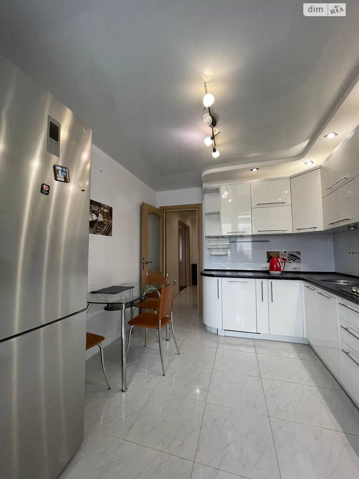 Продаж трикімнатної квартири в Тернополі, на вул. Вербицького Михайла 22, район Канада фото 1