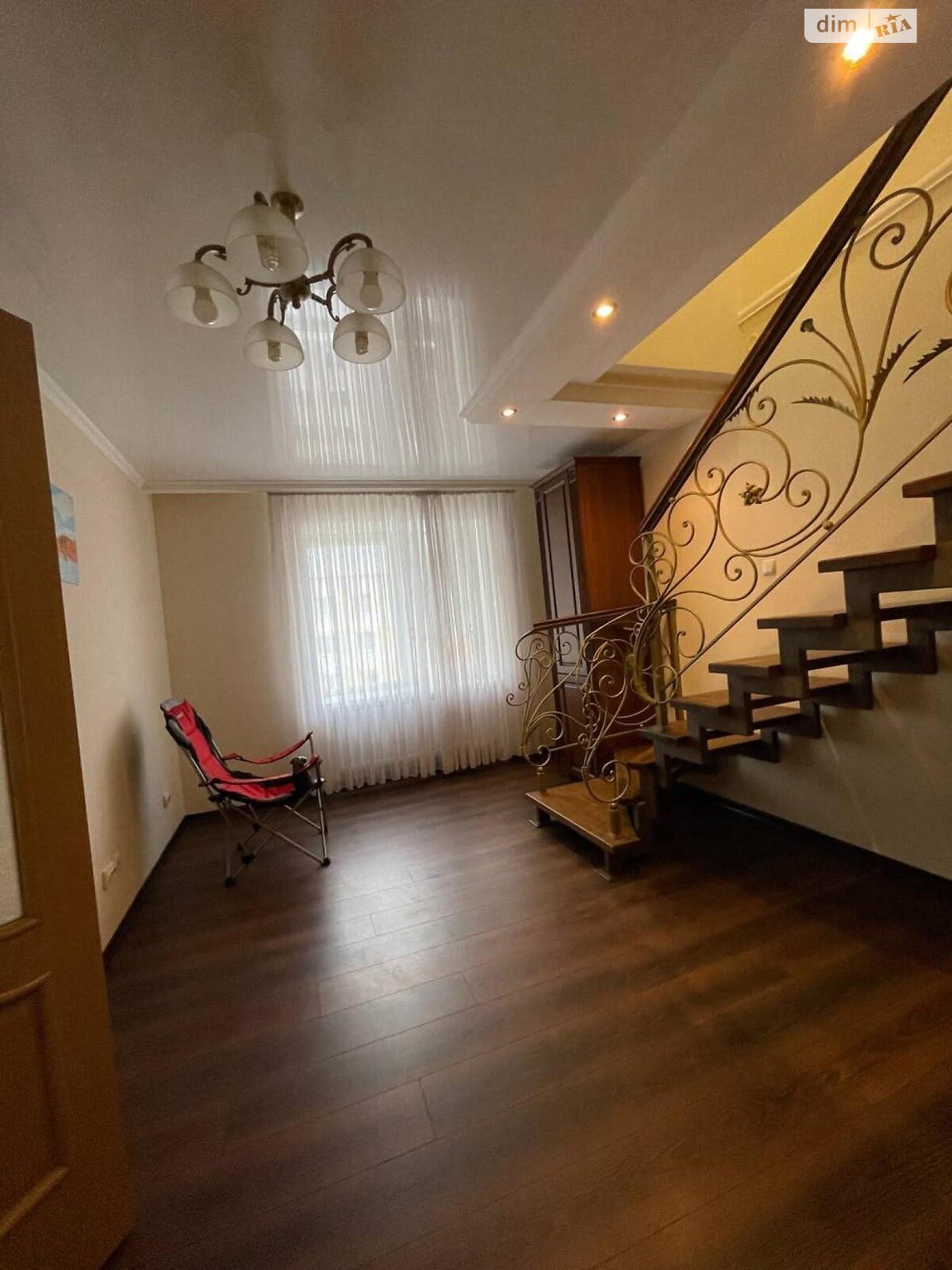 Продаж трикімнатної квартири в Тернополі, на вул. Вербицького Михайла 22, район Канада фото 1