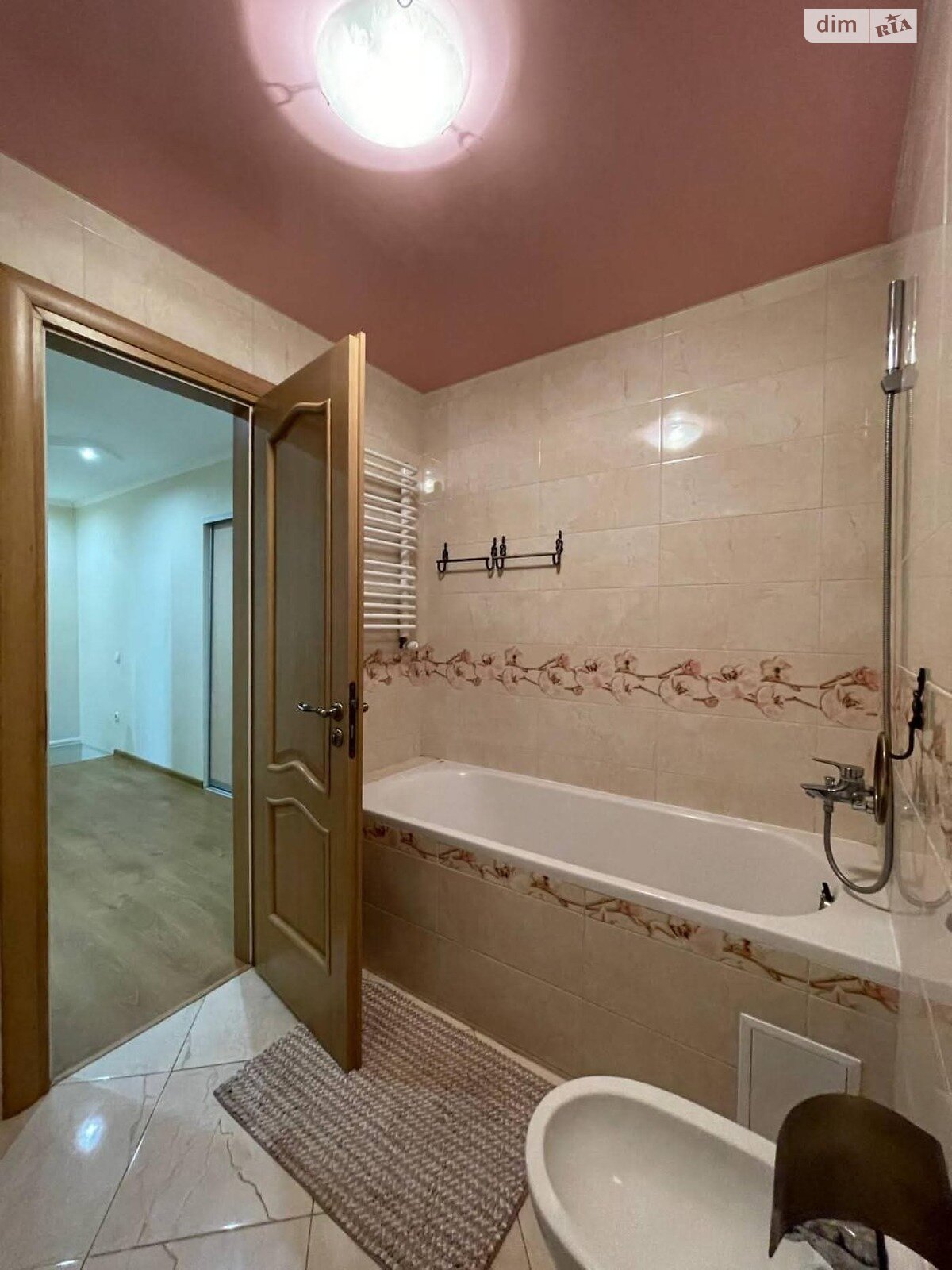 Продаж трикімнатної квартири в Тернополі, на вул. Вербицького Михайла 22, район Канада фото 1