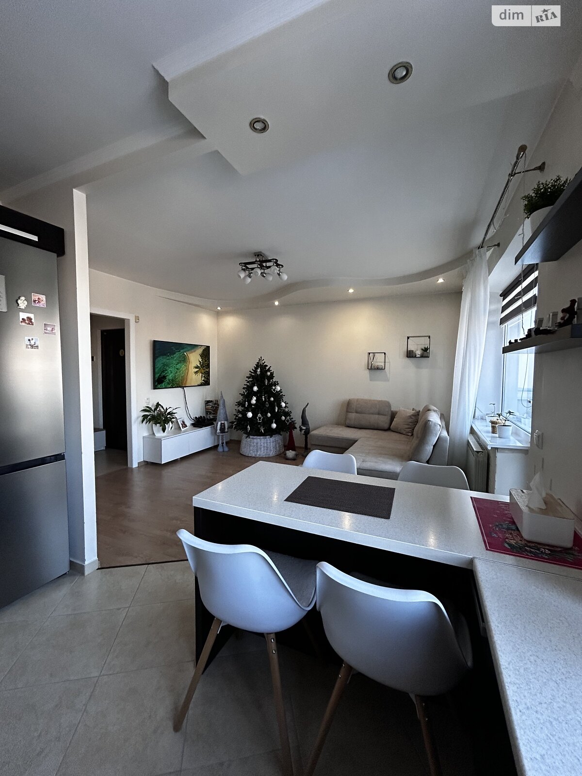 Продажа четырехкомнатной квартиры в Тернополе, на ул. Вербицкого Михаила 10, район Канада фото 1