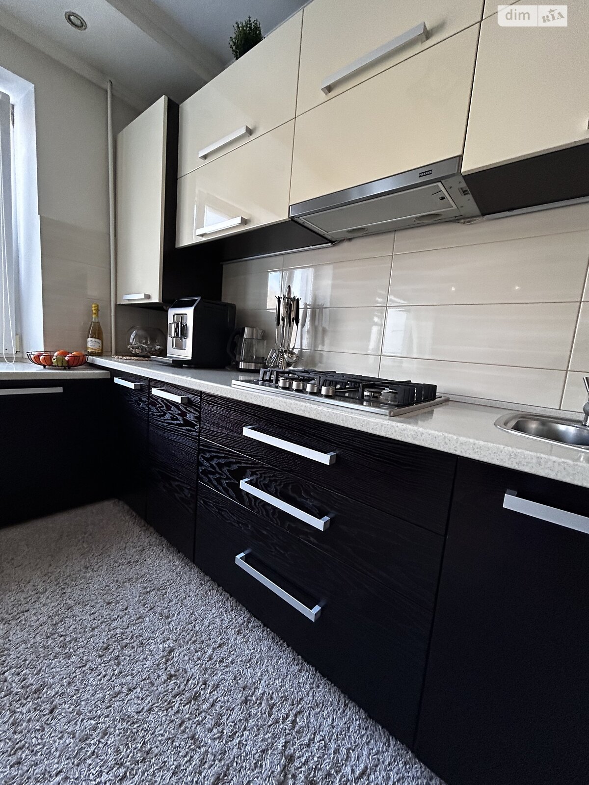 Продажа четырехкомнатной квартиры в Тернополе, на ул. Вербицкого Михаила 10, район Канада фото 1