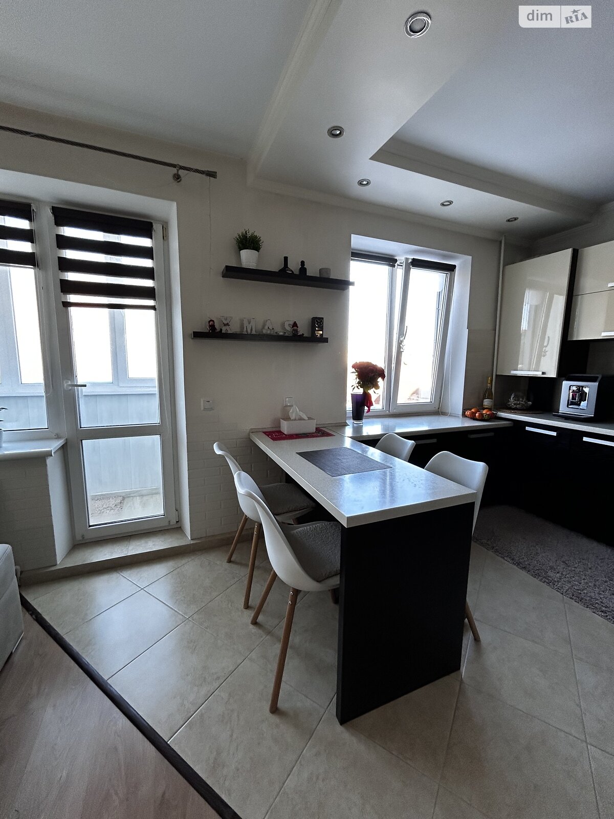 Продажа четырехкомнатной квартиры в Тернополе, на ул. Вербицкого Михаила 10, район Канада фото 1