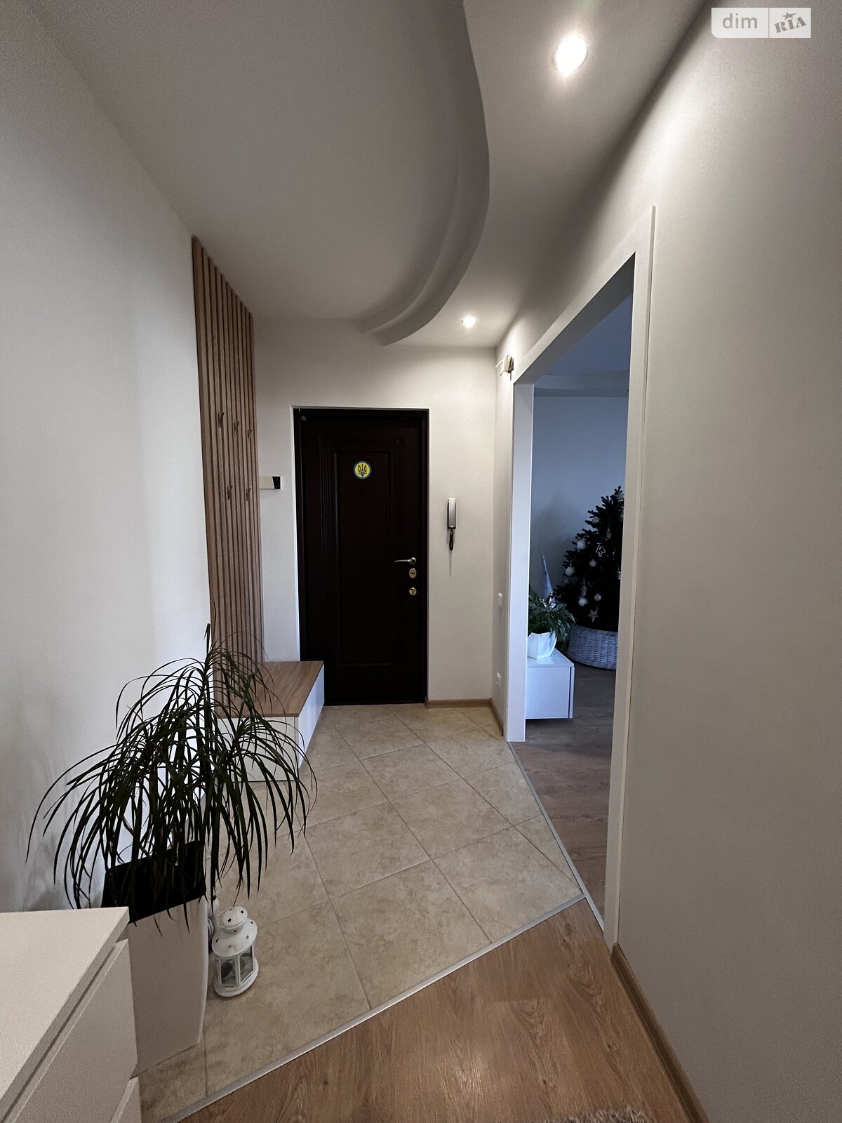 Продажа четырехкомнатной квартиры в Тернополе, на ул. Вербицкого Михаила 10, район Канада фото 1