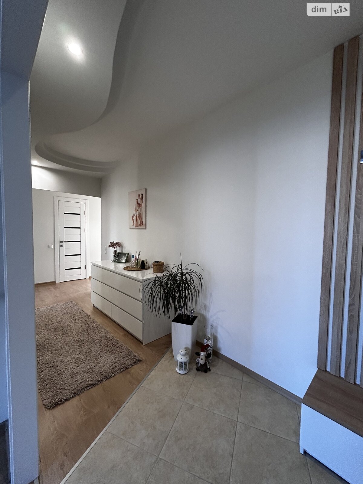 Продажа четырехкомнатной квартиры в Тернополе, на ул. Вербицкого Михаила 10, район Канада фото 1