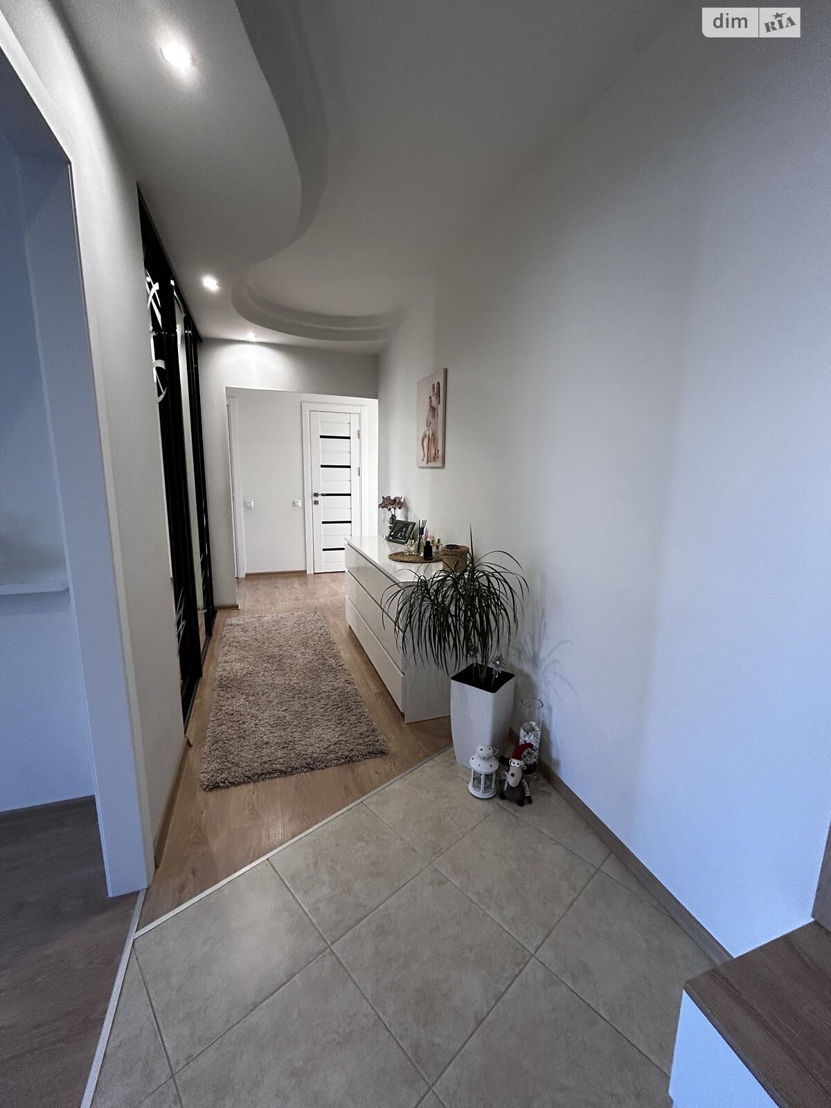 Продажа четырехкомнатной квартиры в Тернополе, на ул. Вербицкого Михаила 10, район Канада фото 1