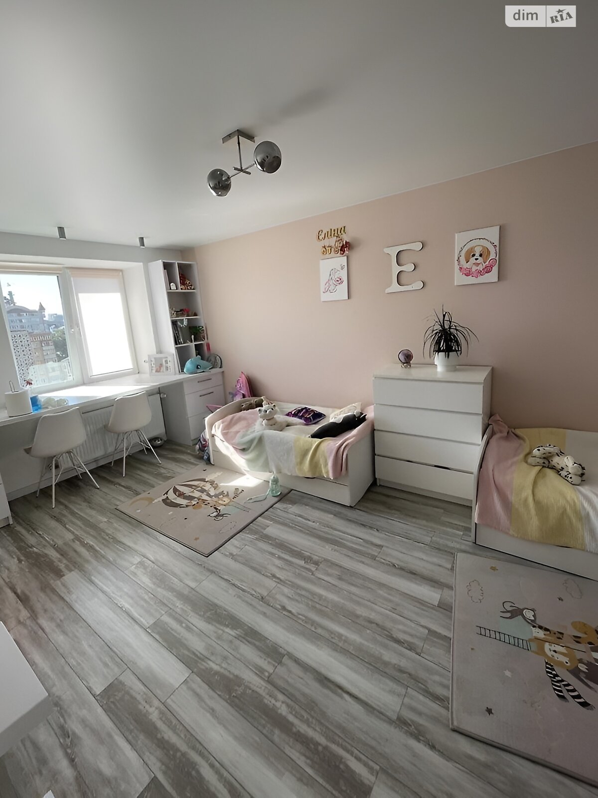 Продажа трехкомнатной квартиры в Тернополе, на просп. Злуки, район Канада фото 1 Продажа трехкомнатной квартиры в Тернополе, на просп. Злуки, район Канада фото 1