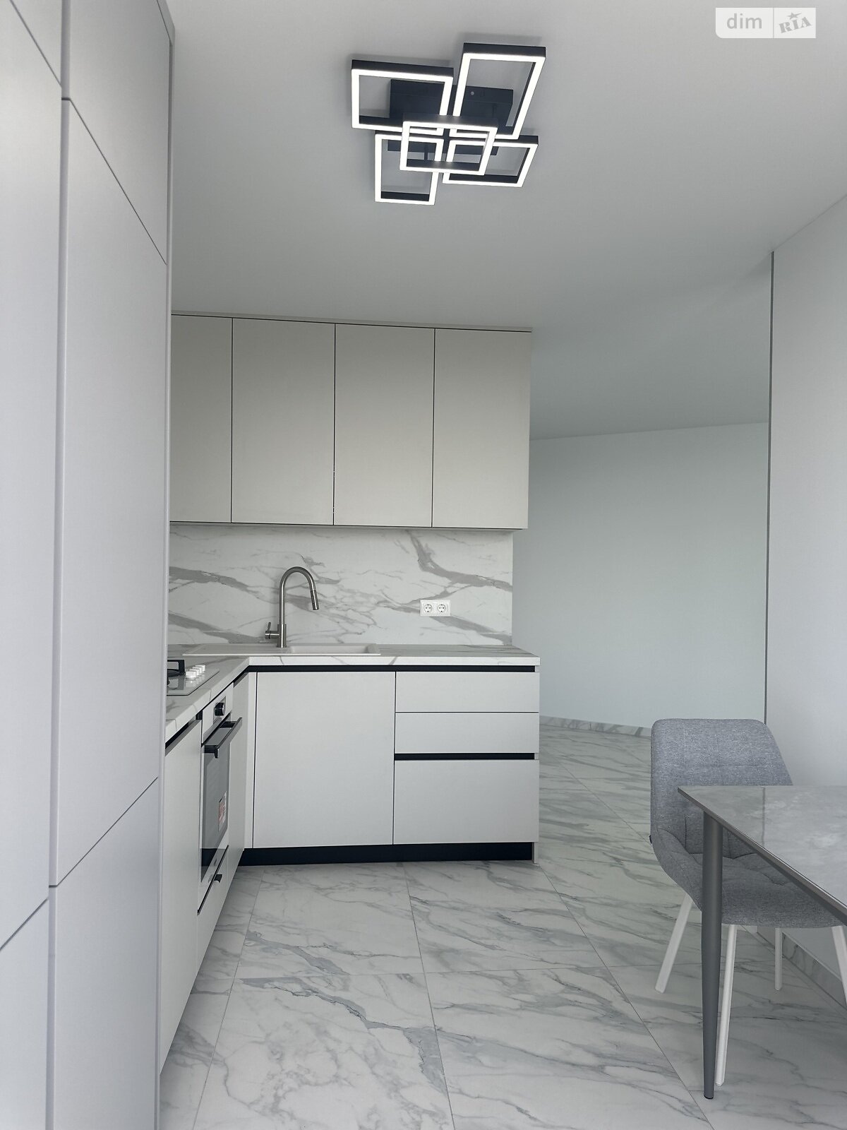 Продаж однокімнатної квартири в Тернополі, на просп. Злуки 7, район Канада фото 1 Продаж однокімнатної квартири в Тернополі, на просп. Злуки 7, район Канада фото 1