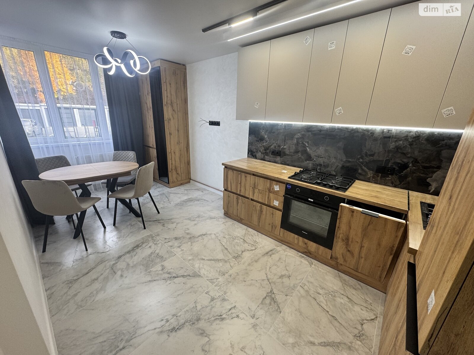 Продажа двухкомнатной квартиры в Тернополе, на просп. Злуки, район Канада фото 1 Продажа двухкомнатной квартиры в Тернополе, на просп. Злуки, район Канада фото 1