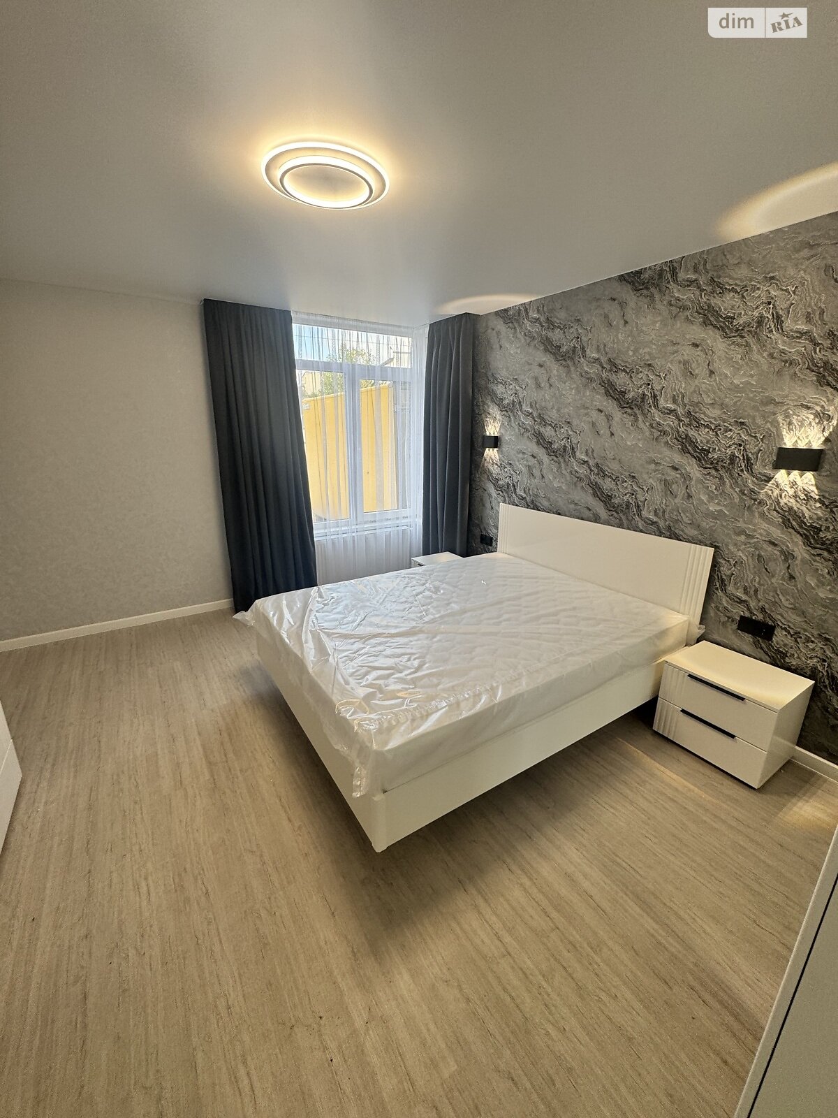 Продажа двухкомнатной квартиры в Тернополе, на просп. Злуки, район Канада фото 1 Продажа двухкомнатной квартиры в Тернополе, на просп. Злуки, район Канада фото 1