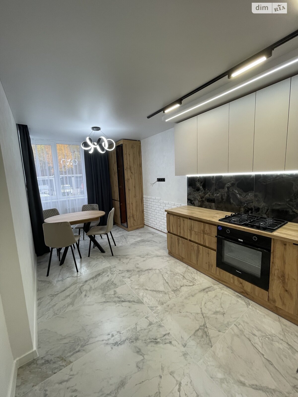 Продажа двухкомнатной квартиры в Тернополе, на просп. Злуки 7, район Канада фото 1