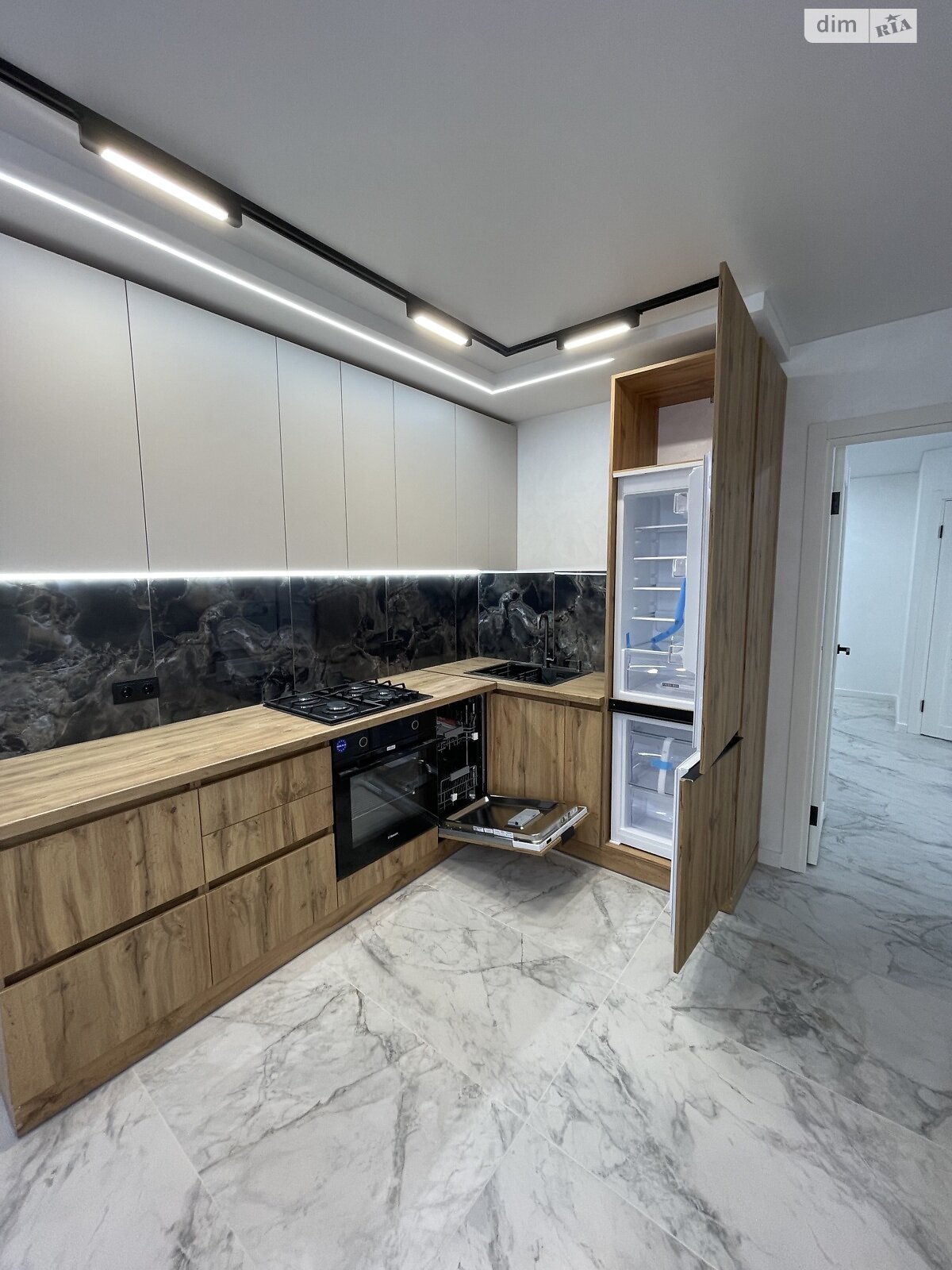 Продажа двухкомнатной квартиры в Тернополе, на просп. Злуки 7, район Канада фото 1