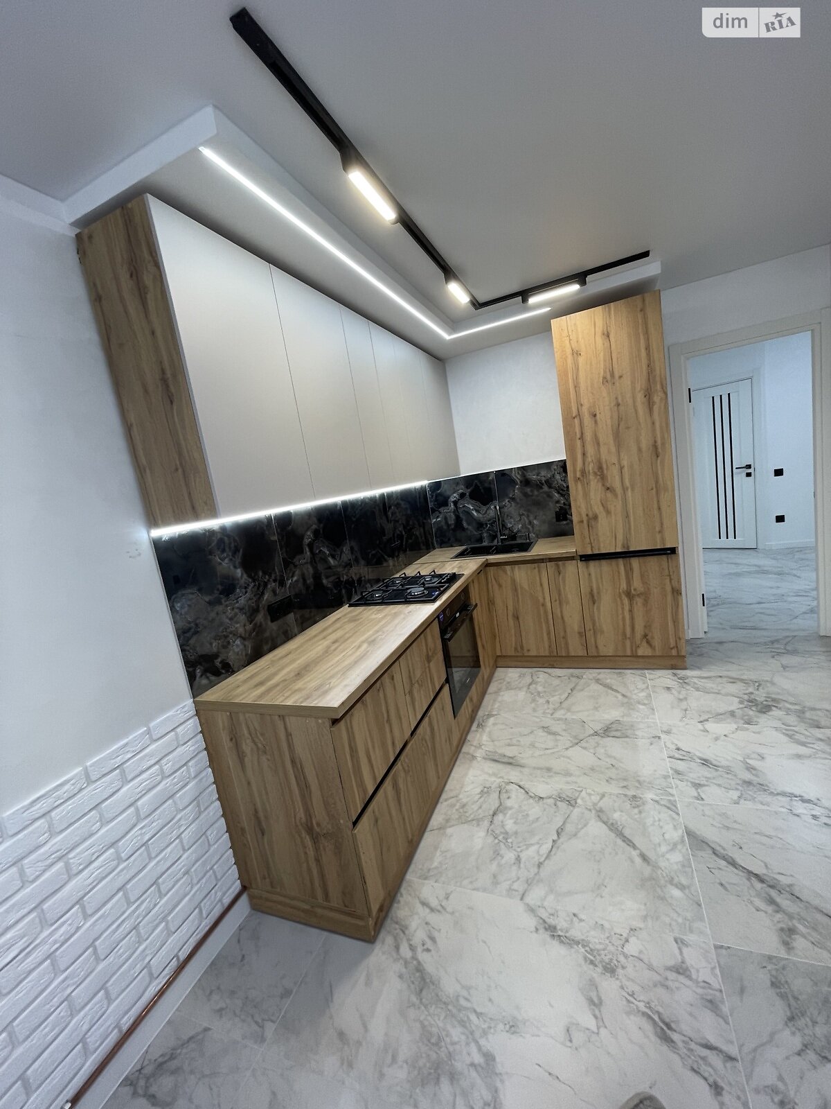 Продажа двухкомнатной квартиры в Тернополе, на просп. Злуки 7, район Канада фото 1