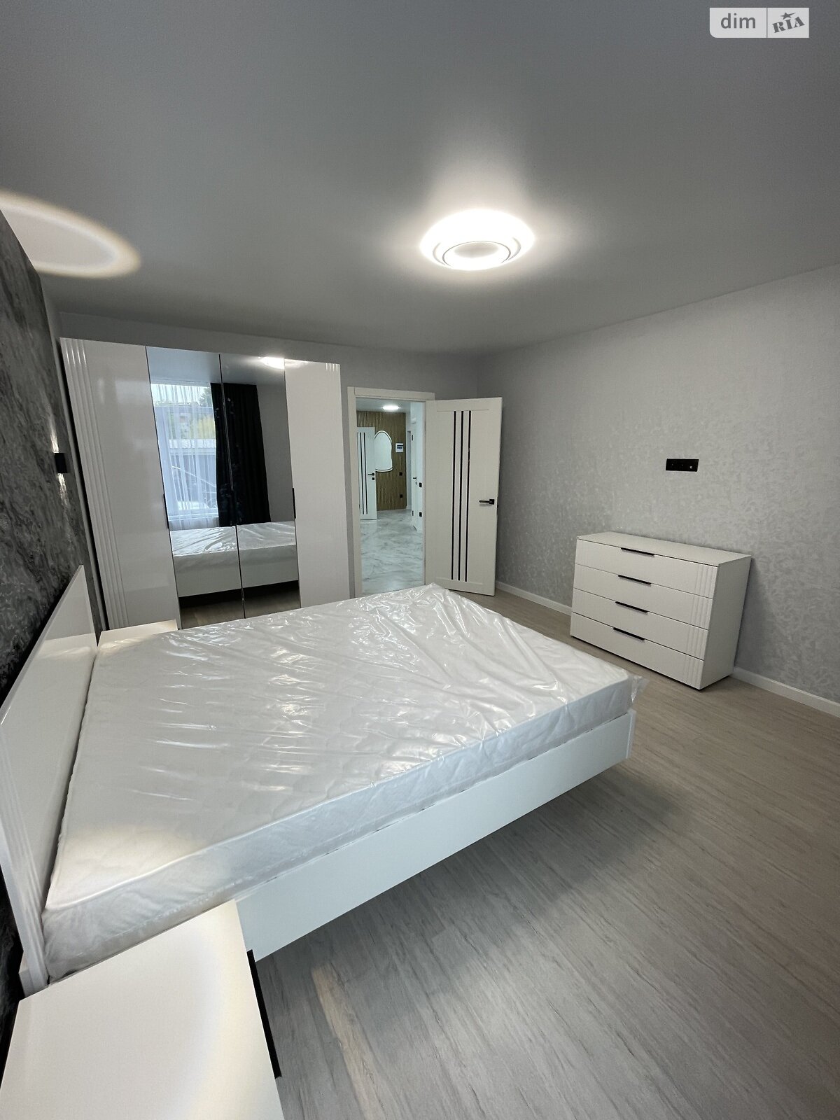 Продажа двухкомнатной квартиры в Тернополе, на просп. Злуки 7, район Канада фото 1