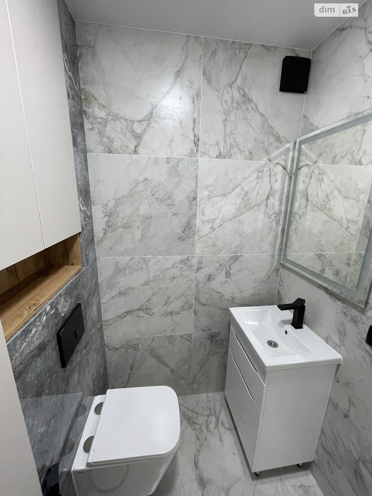 Продажа двухкомнатной квартиры в Тернополе, на просп. Злуки 7, район Канада фото 1