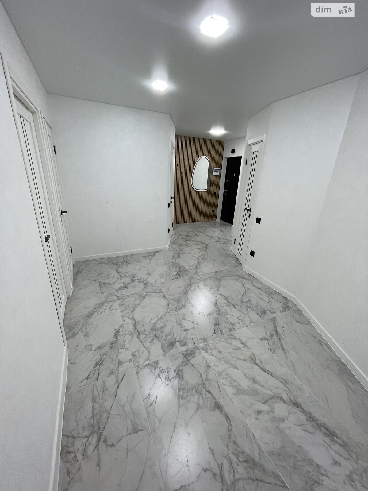 Продажа двухкомнатной квартиры в Тернополе, на просп. Злуки 7, район Канада фото 1