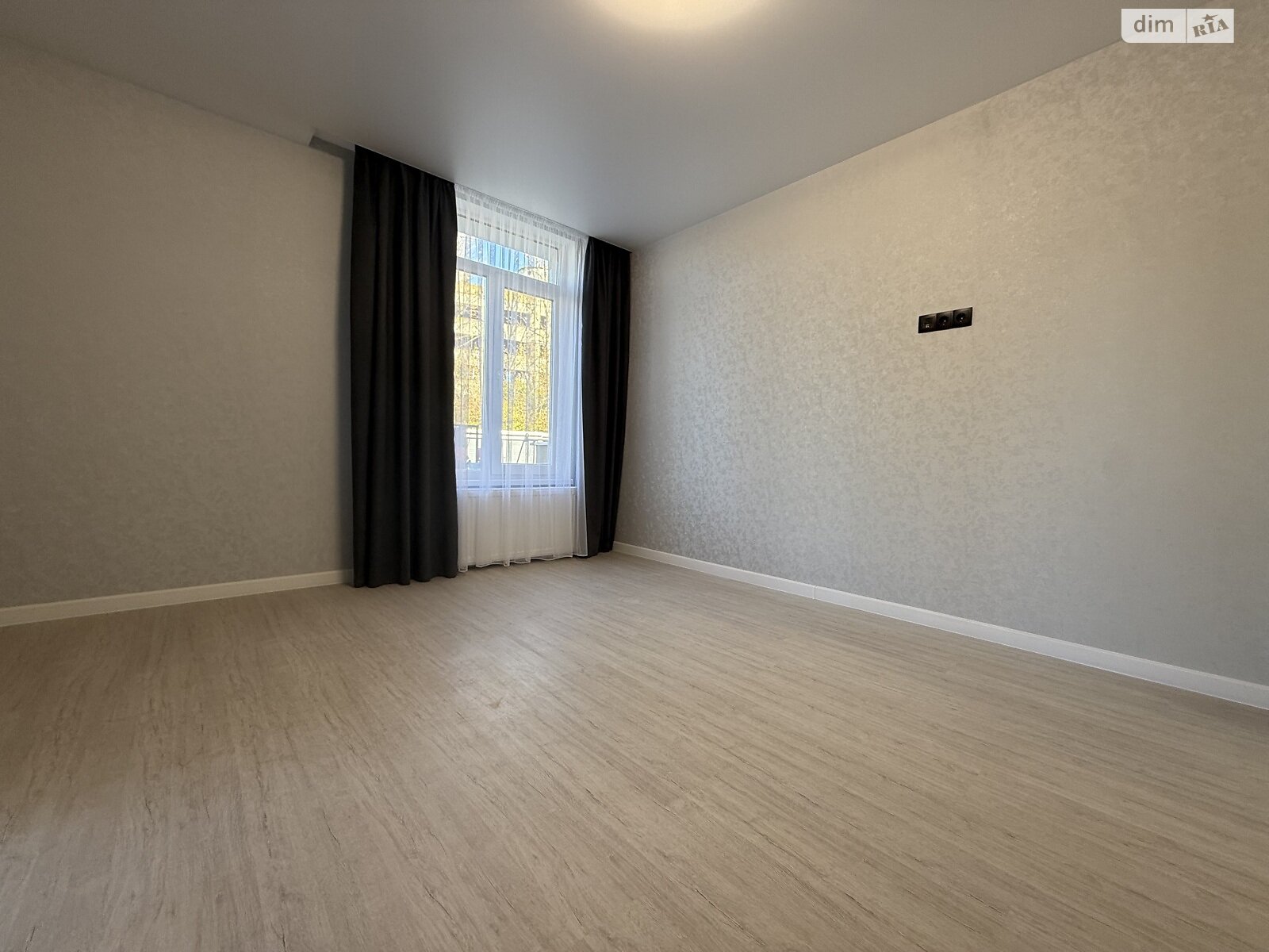 Продажа двухкомнатной квартиры в Тернополе, на просп. Злуки 7, район Канада фото 1 Продажа двухкомнатной квартиры в Тернополе, на просп. Злуки 7, район Канада фото 1