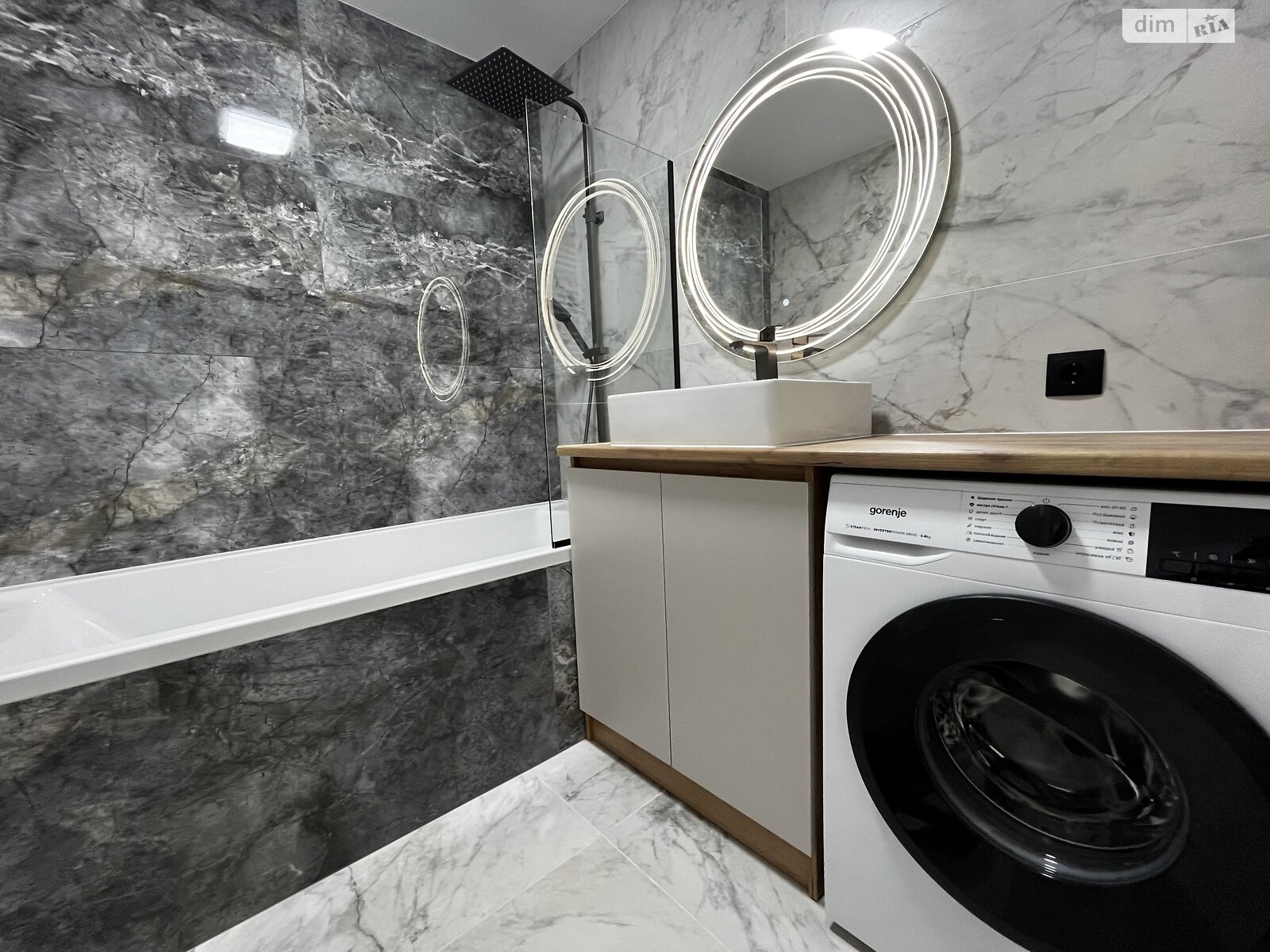 Продажа двухкомнатной квартиры в Тернополе, на просп. Злуки 7, район Канада фото 1