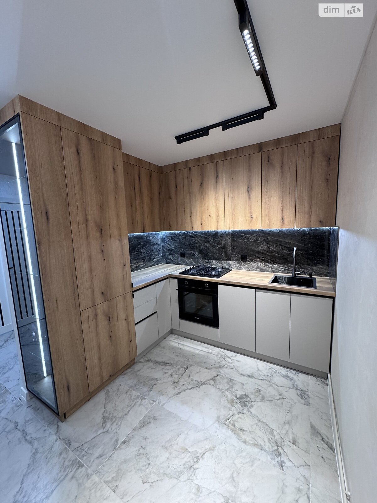 Продаж двокімнатної квартири в Тернополі, на просп. Злуки 7, район Канада фото 1