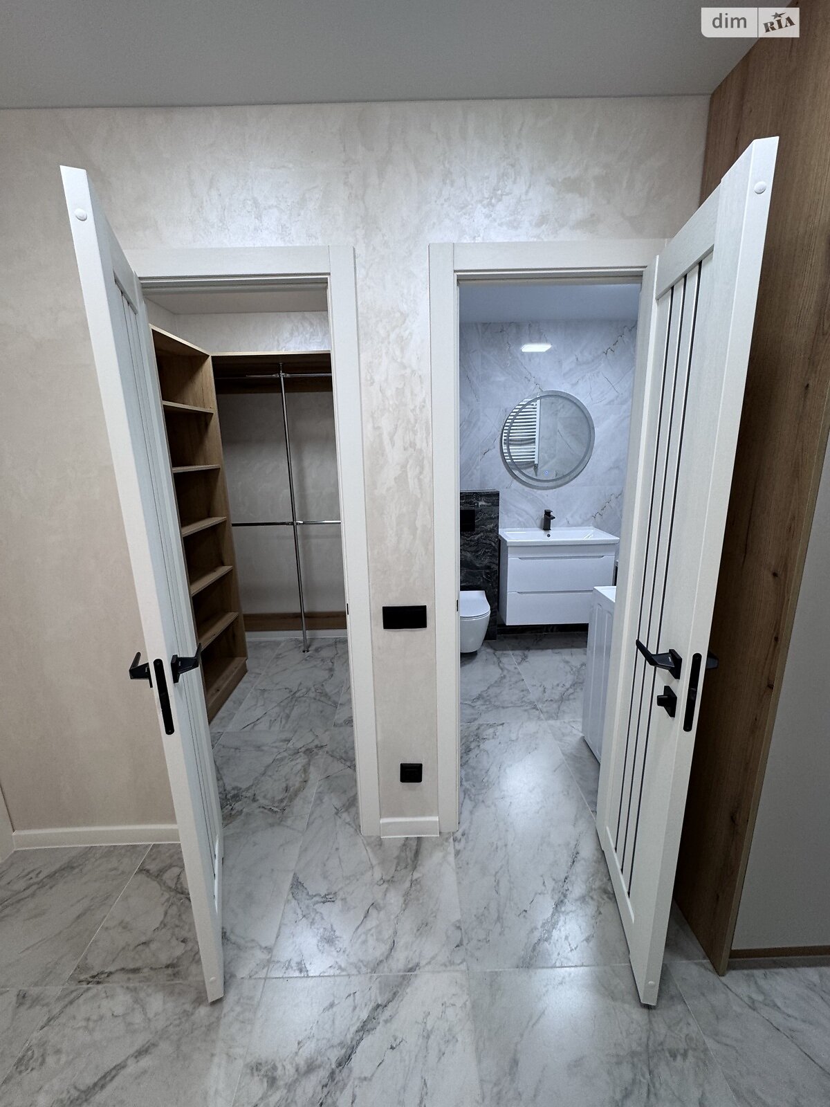 Продаж двокімнатної квартири в Тернополі, на просп. Злуки 7, район Канада фото 1