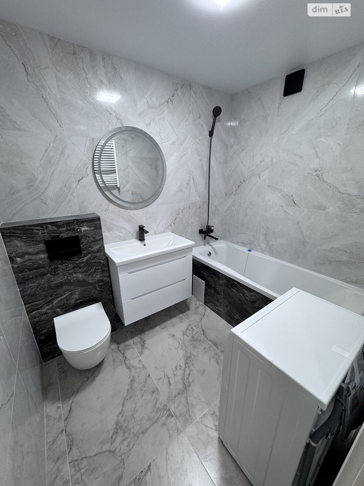 Продаж двокімнатної квартири в Тернополі, на просп. Злуки 7, район Канада фото 1