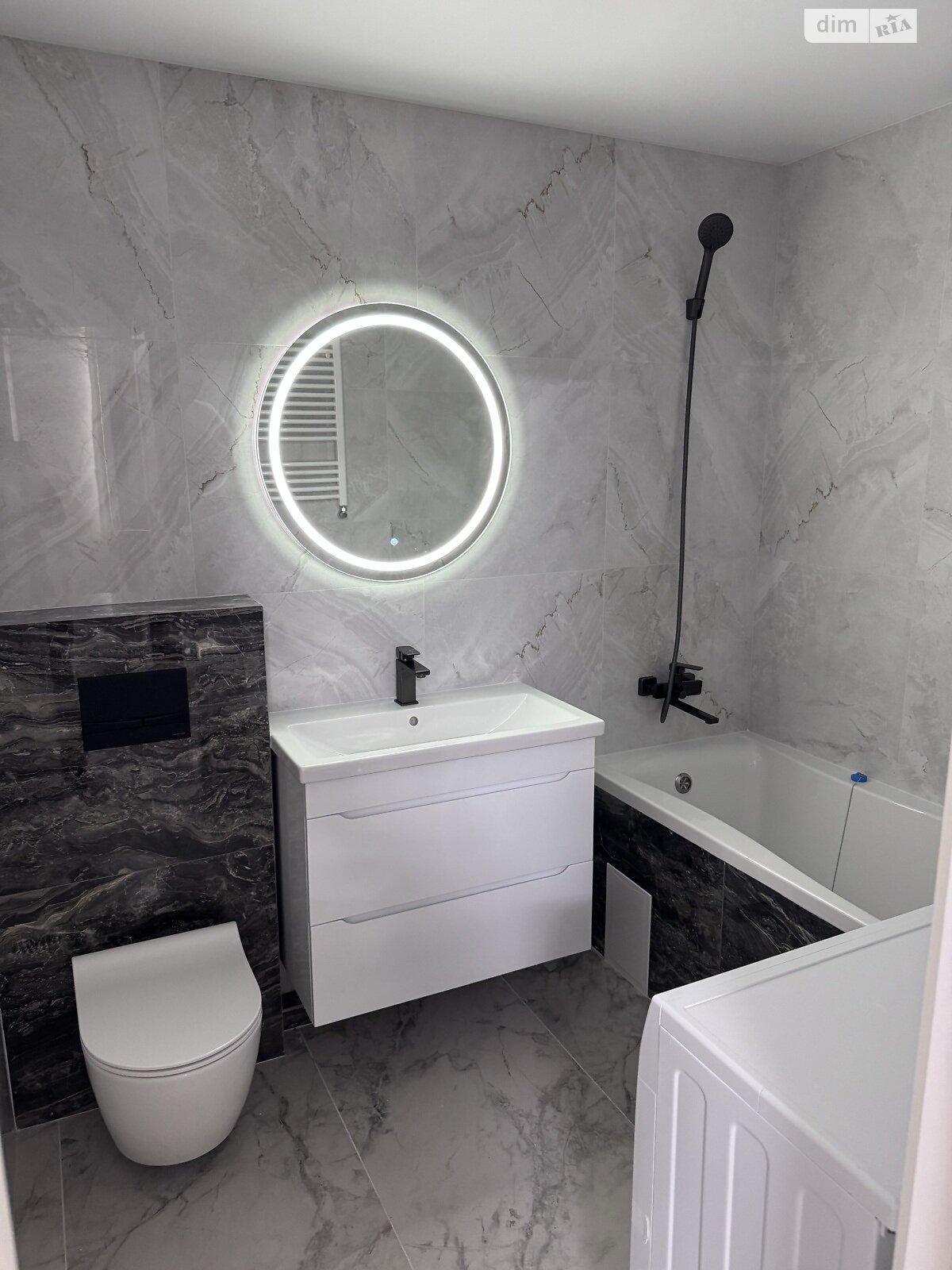 Продаж двокімнатної квартири в Тернополі, на просп. Злуки 7, район Канада фото 1