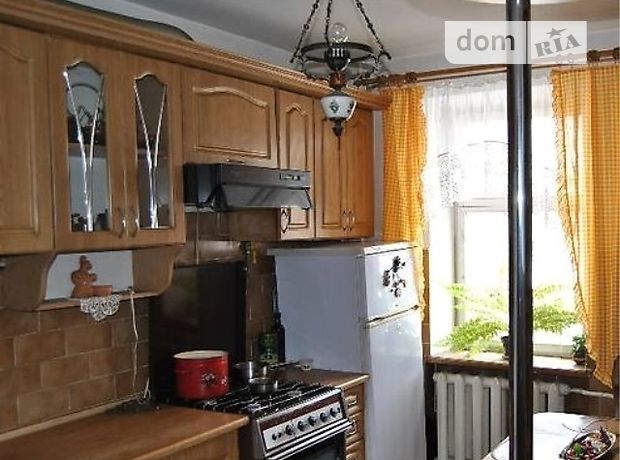 Продажа четырехкомнатной квартиры в Тернополе, район Канада фото 1 Продажа четырехкомнатной квартиры в Тернополе, район Канада фото 1