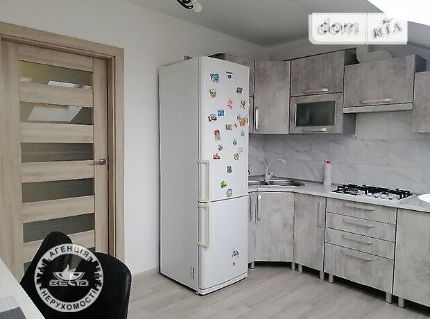 Продажа трехкомнатной квартиры в Тернополе, район Канада фото 1 Продажа трехкомнатной квартиры в Тернополе, район Канада фото 1