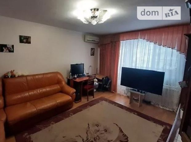 Продажа трехкомнатной квартиры в Тернополе, на Галицька вул район Канада фото 1 Продажа трехкомнатной квартиры в Тернополе, на Галицька вул район Канада фото 1