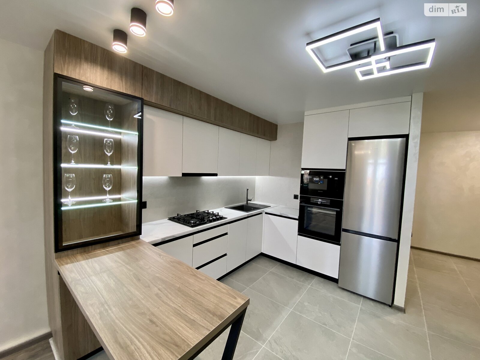 Продажа двухкомнатной квартиры в Тернополе, на ул. Киевская 9Г, фото 1 Продажа двухкомнатной квартиры в Тернополе, на ул. Киевская 9Г, фото 1
