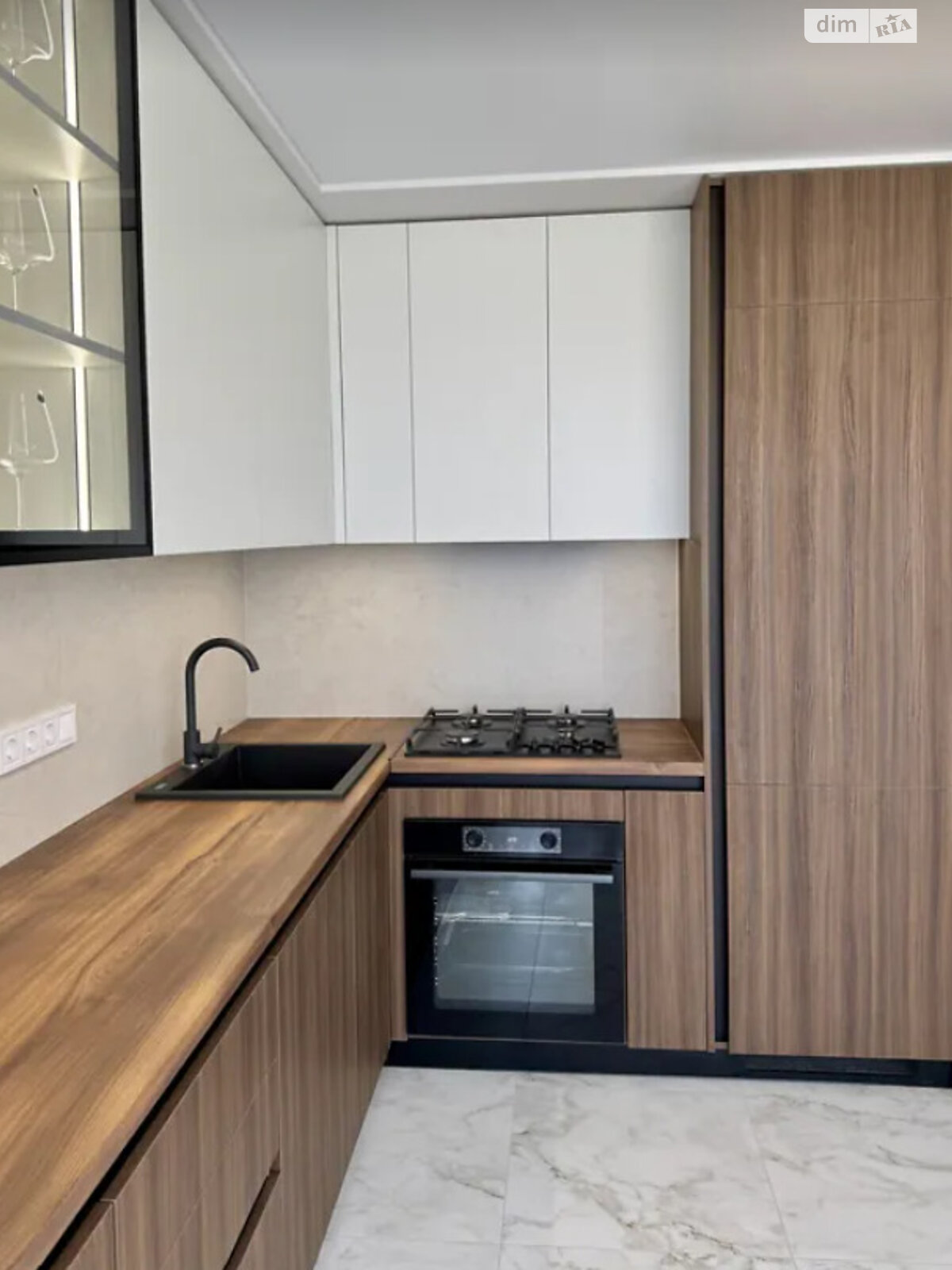 Продажа однокомнатной квартиры в Тернополе, на пер. Кирпичный 2, фото 1 Продажа однокомнатной квартиры в Тернополе, на пер. Кирпичный 2, фото 1