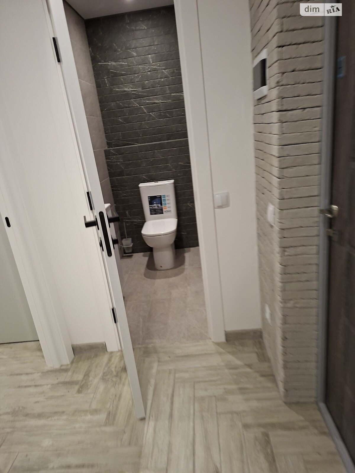 Продажа двухкомнатной квартиры в Тернополе, на пер. Кирпичный 2, фото 1 Продажа двухкомнатной квартиры в Тернополе, на пер. Кирпичный 2, фото 1