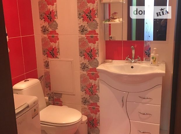 Продажа двухкомнатной квартиры в Тернополе, на ул. Бенцаля район Кутковцы фото 1 Продажа двухкомнатной квартиры в Тернополе, на ул. Бенцаля район Кутковцы фото 1