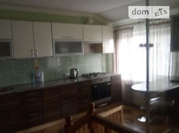 Продажа пятикомнатной квартиры в Тернополе, на ул. Бенцаля район Кутковцы фото 1 Продажа пятикомнатной квартиры в Тернополе, на ул. Бенцаля район Кутковцы фото 1