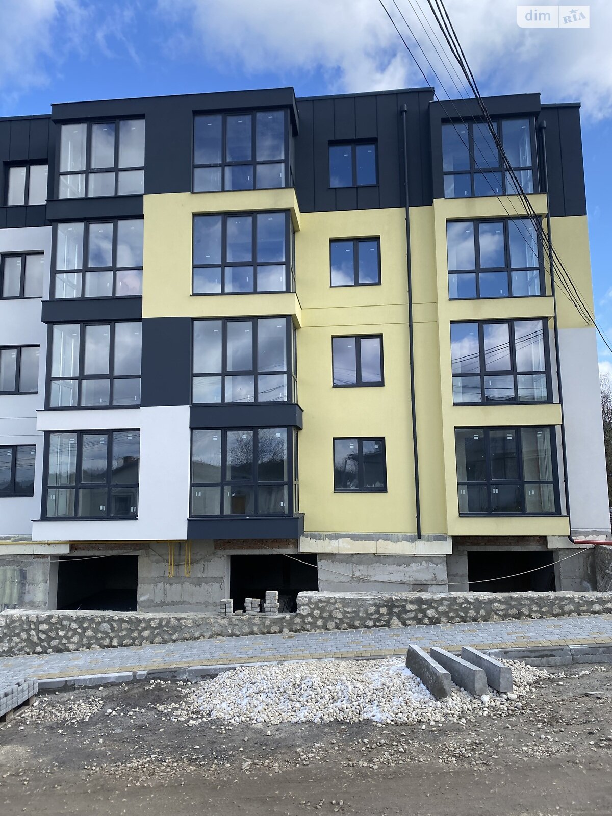 Продажа однокомнатной квартиры в Тернополе, на ул. Глубокая Долина, район Кутковцы фото 1 Продажа однокомнатной квартиры в Тернополе, на ул. Глубокая Долина, район Кутковцы фото 1