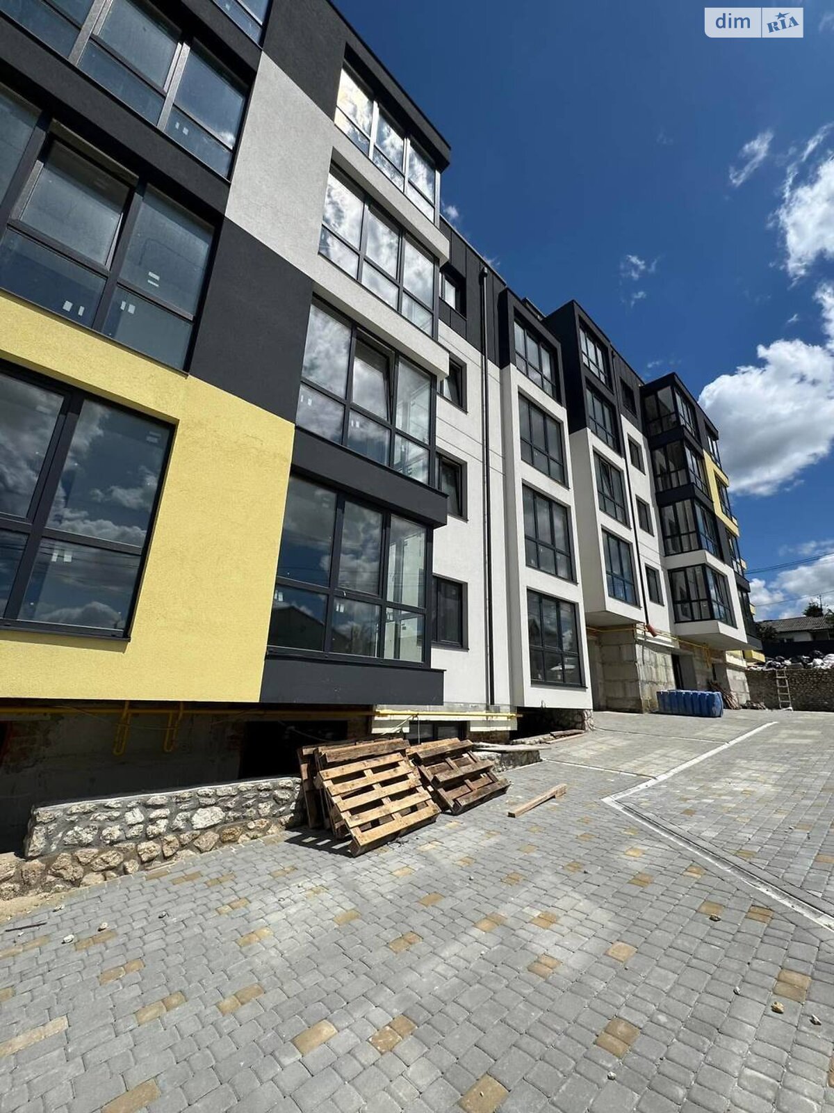 Продажа однокомнатной квартиры в Тернополе, на ул. Глубокая Долина 19, район Кутковцы фото 1 Продажа однокомнатной квартиры в Тернополе, на ул. Глубокая Долина 19, район Кутковцы фото 1