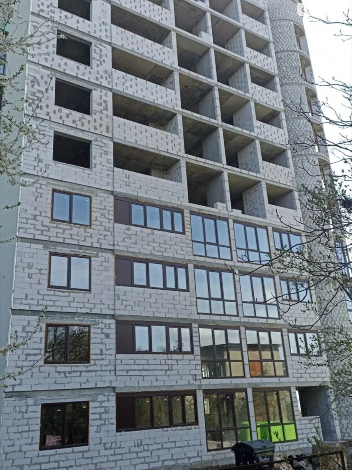 Продаж трикімнатної квартири в Тернополі, на вул. Покрови 14А, район Кутківці фото 1 Продаж трикімнатної квартири в Тернополі, на вул. Покрови 14А, район Кутківці фото 1