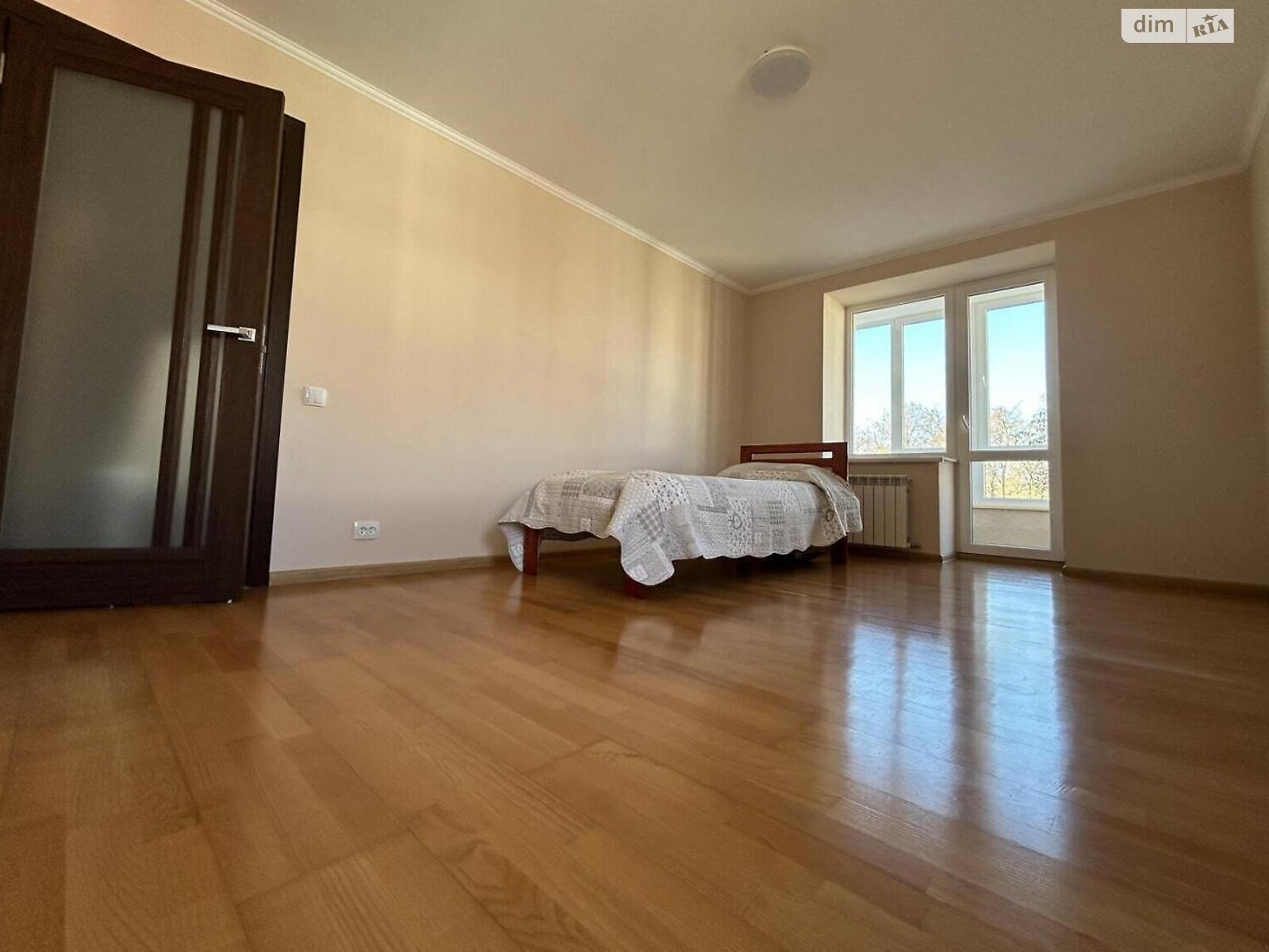 Продажа трехкомнатной квартиры в Тернополе, на ул. Тернопольская 8Б, район Кутковцы фото 1 Продажа трехкомнатной квартиры в Тернополе, на ул. Тернопольская 8Б, район Кутковцы фото 1