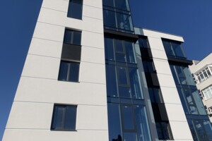 Продажа трехкомнатной квартиры в Тернополе, на ул. Урожайная, район Кутковцы фото 2