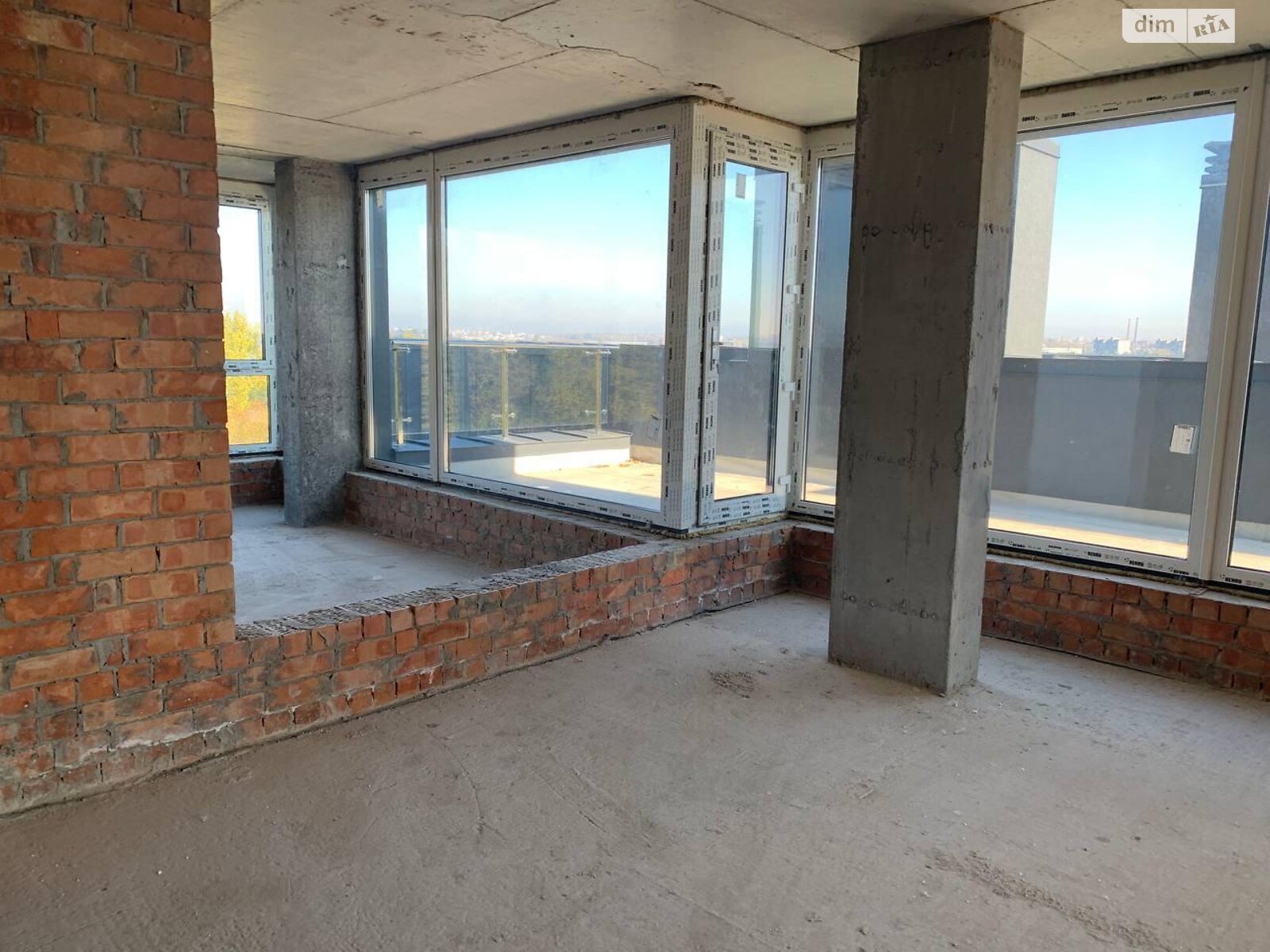 Продаж п`ятикімнатної квартири в Тернополі, на вул. Яблунева, район Кутківці фото 1 Продаж п`ятикімнатної квартири в Тернополі, на вул. Яблунева, район Кутківці фото 1