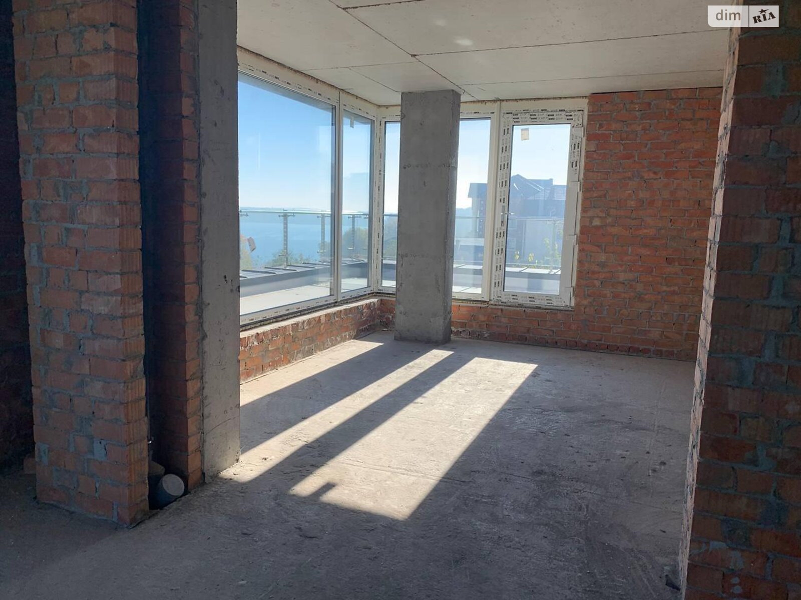 Продаж п`ятикімнатної квартири в Тернополі, на вул. Яблунева, район Кутківці фото 1 Продаж п`ятикімнатної квартири в Тернополі, на вул. Яблунева, район Кутківці фото 1