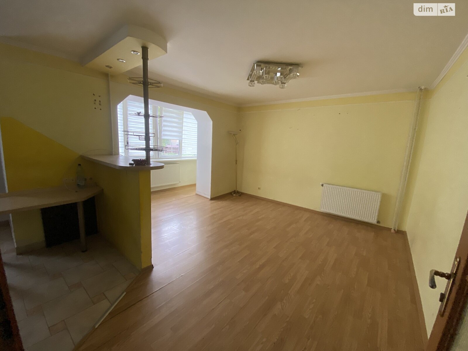 Продаж чотирикімнатної квартири в Тернополі, на вул. Золотогірська 16, район Кутківці фото 1