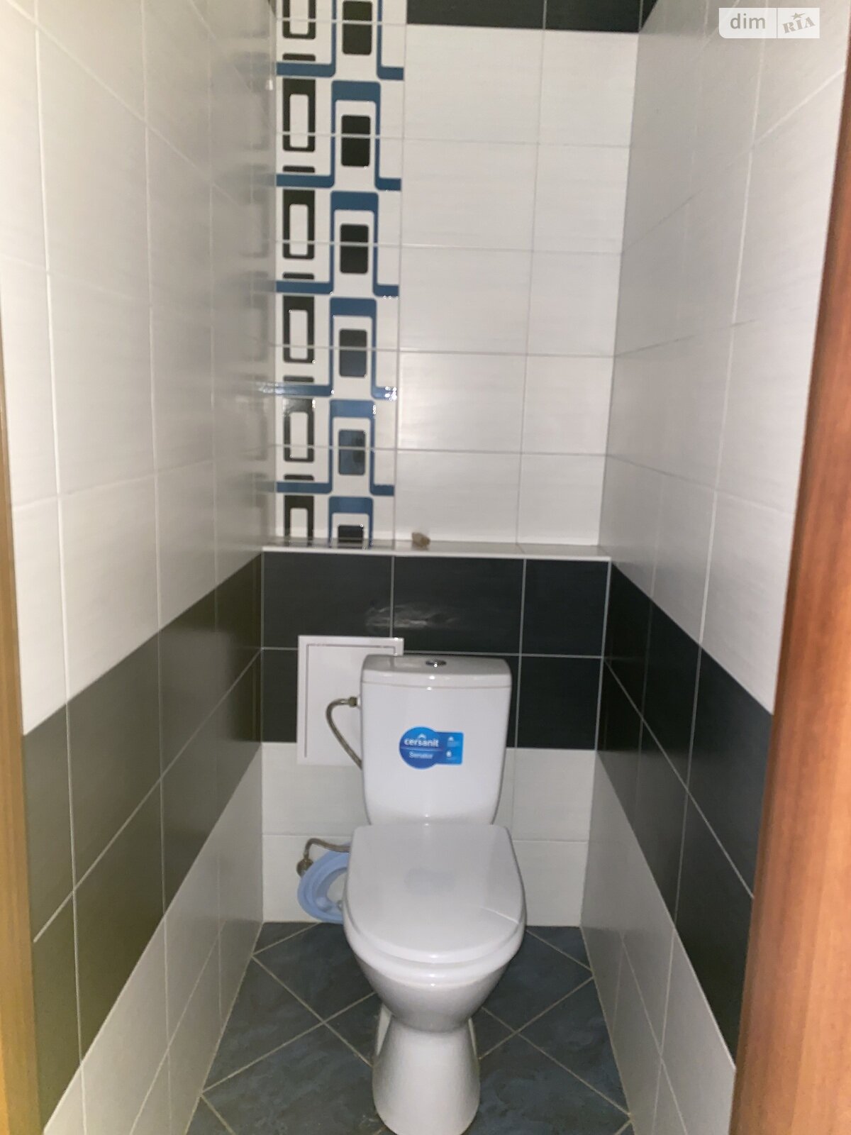 Продаж чотирикімнатної квартири в Тернополі, на вул. Золотогірська 16, район Кутківці фото 1