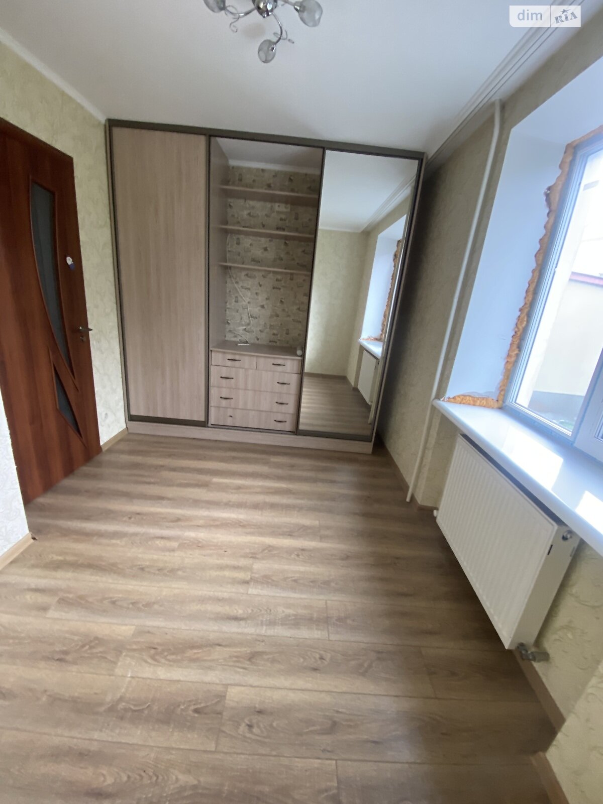 Продаж чотирикімнатної квартири в Тернополі, на вул. Золотогірська 16, район Кутківці фото 1