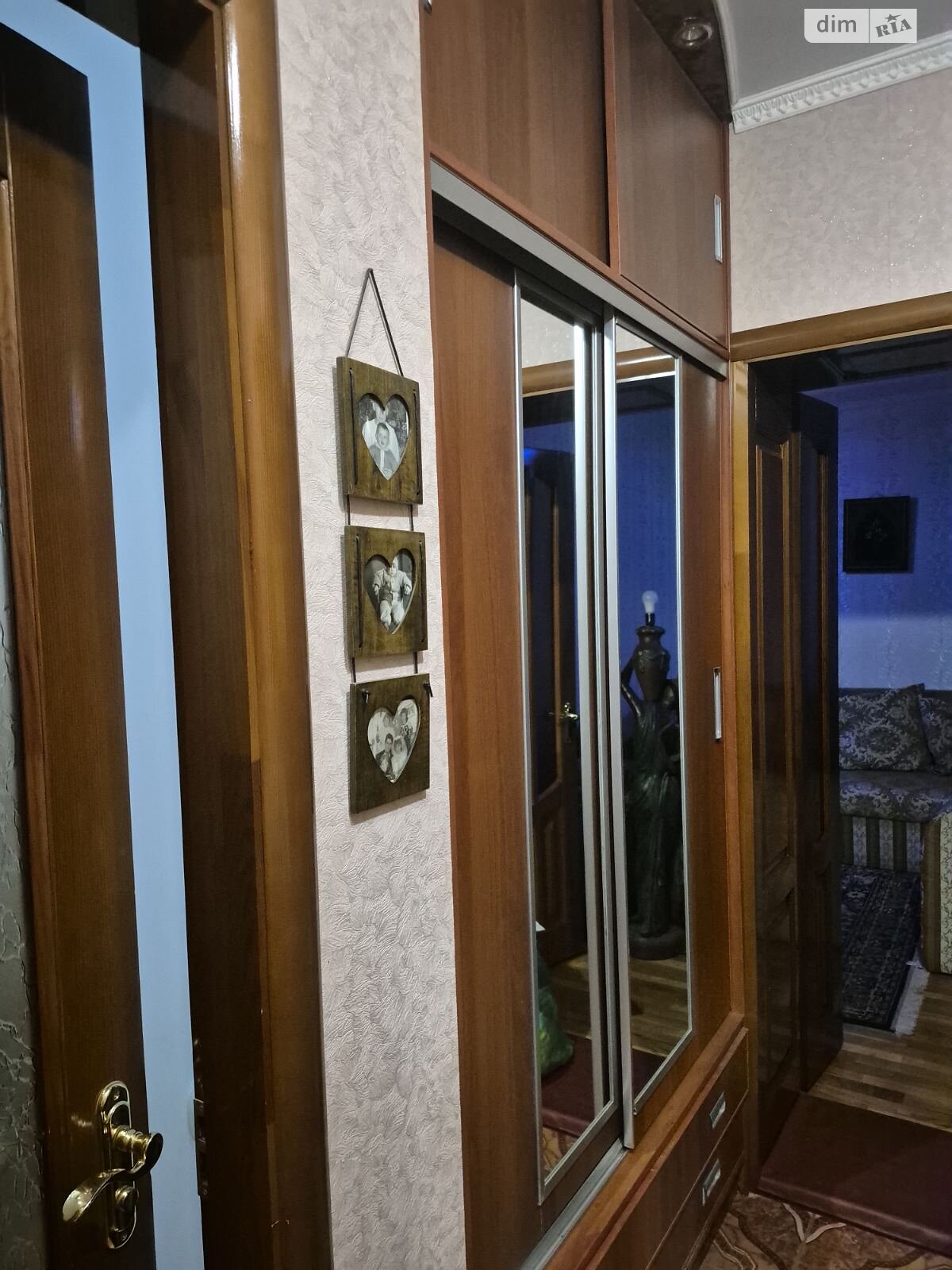 Продажа двухкомнатной квартиры в Тернополе, на ул. Золотогорская 11, район Кутковцы фото 1